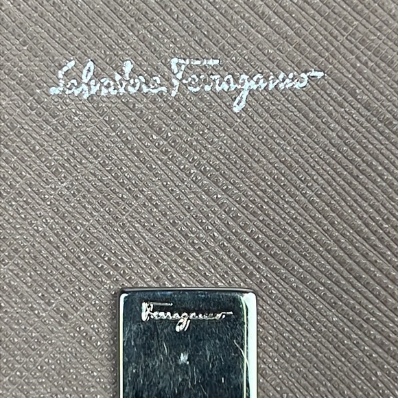 Salvatore Ferragamo - Long Wallet - Pink/Beige Color - Picture 12 of 13